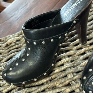 Michael - Michael Kors studded Leather Clogs